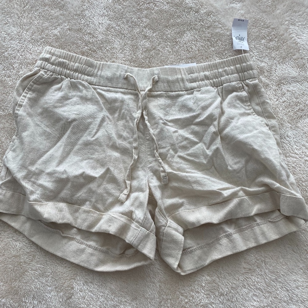 Linen shorts